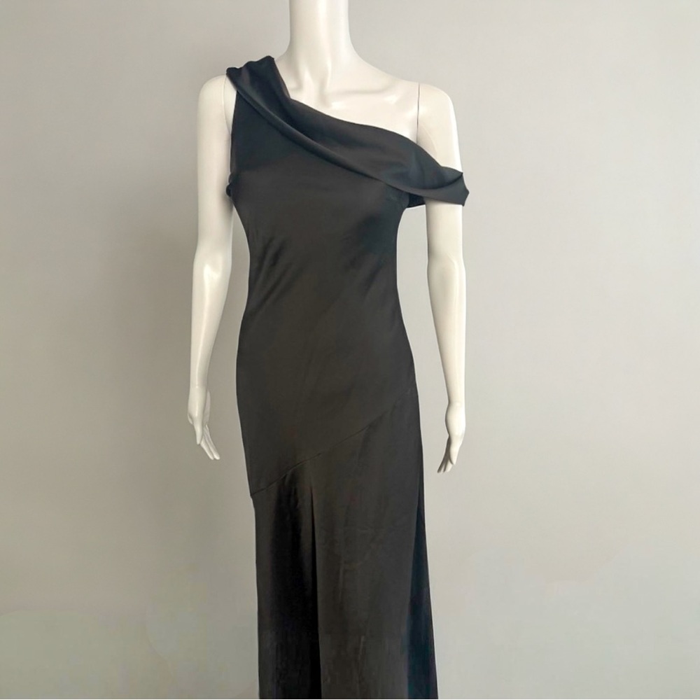 Astr The Label Orissa Satin Off-Shoulder Black Midi Dress XS NWT Holiday - Picture 4 of 7